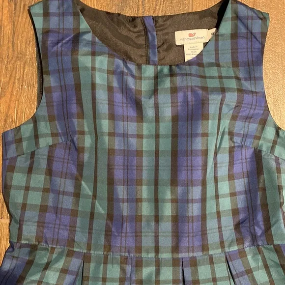 NWOT Vineyard Vines Dress - Picture 3 of 6